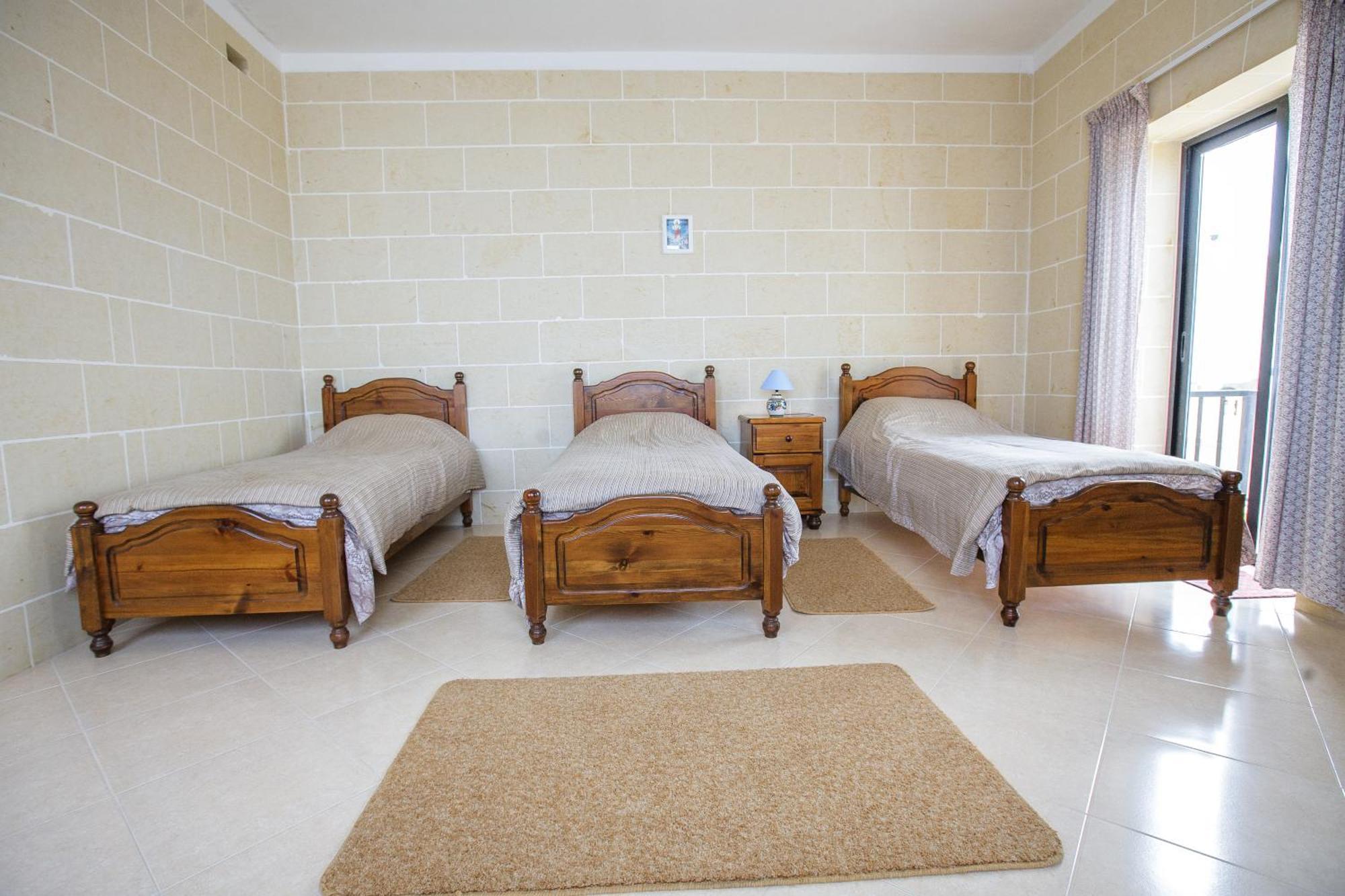 Hili Complex Apartment Zebbug  Phòng bức ảnh